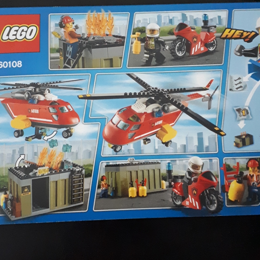 LEGO #60108 - Picture 2 of 2